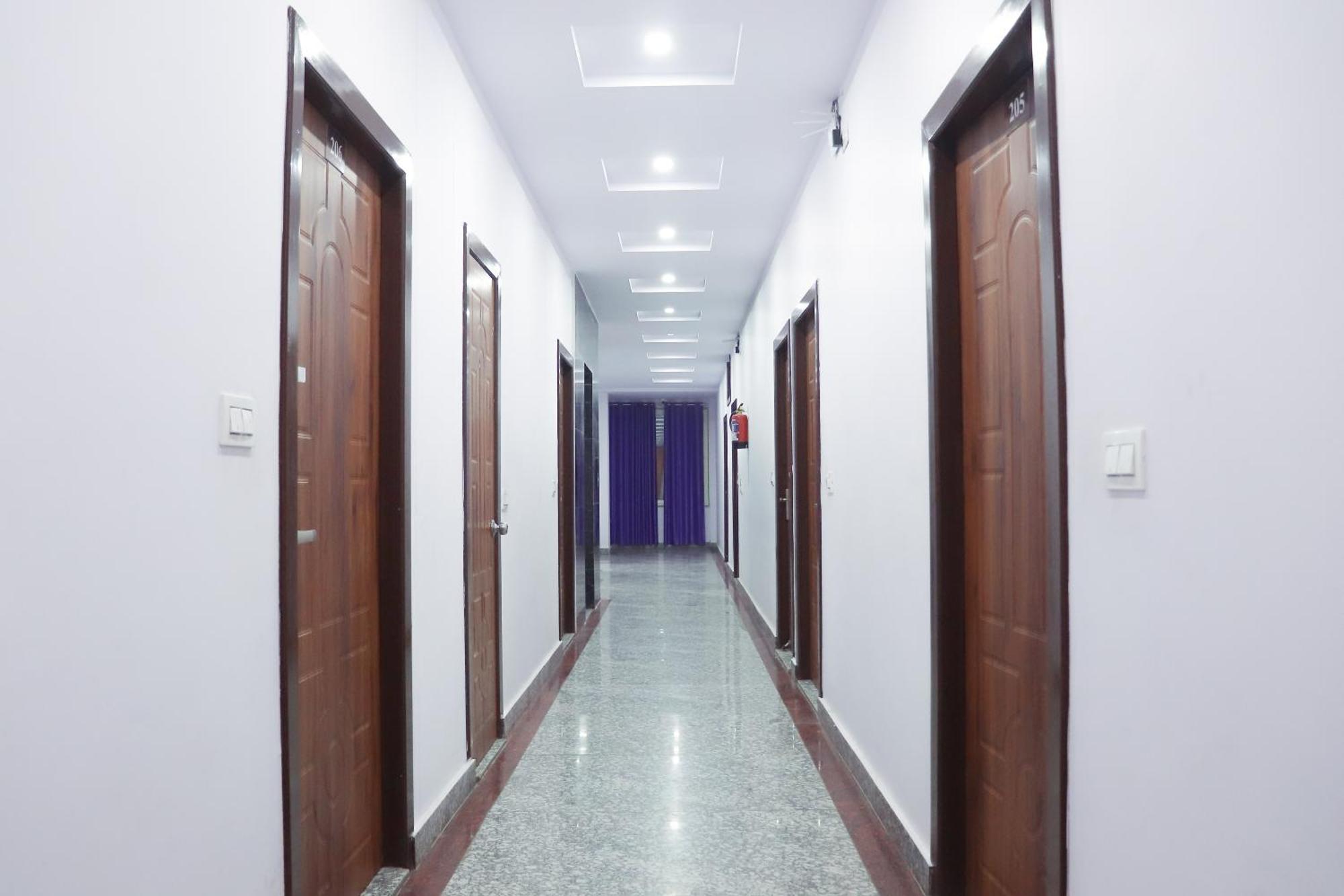 The Royal Galaxy Hotel Rishikesh Bilik gambar